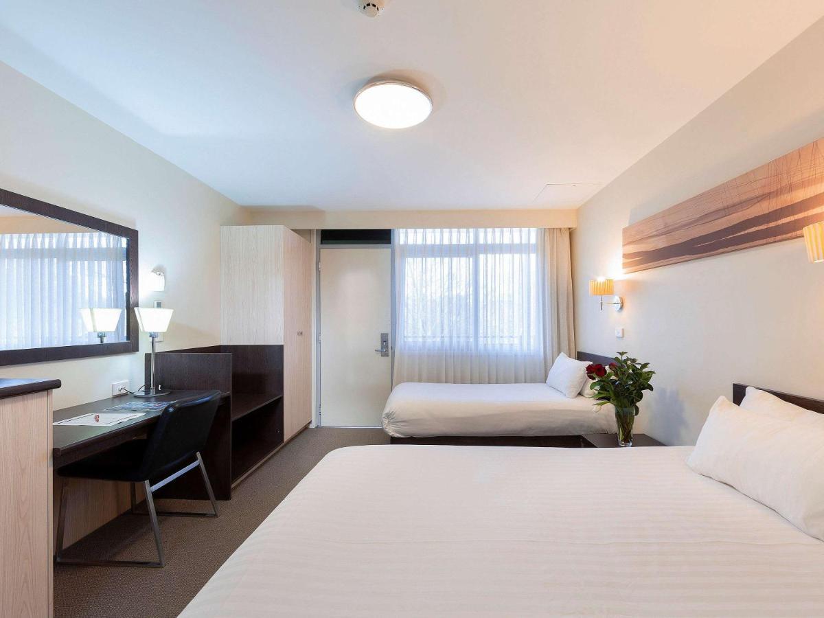 Hotel Tall Trees Ainslie Motel Canberra