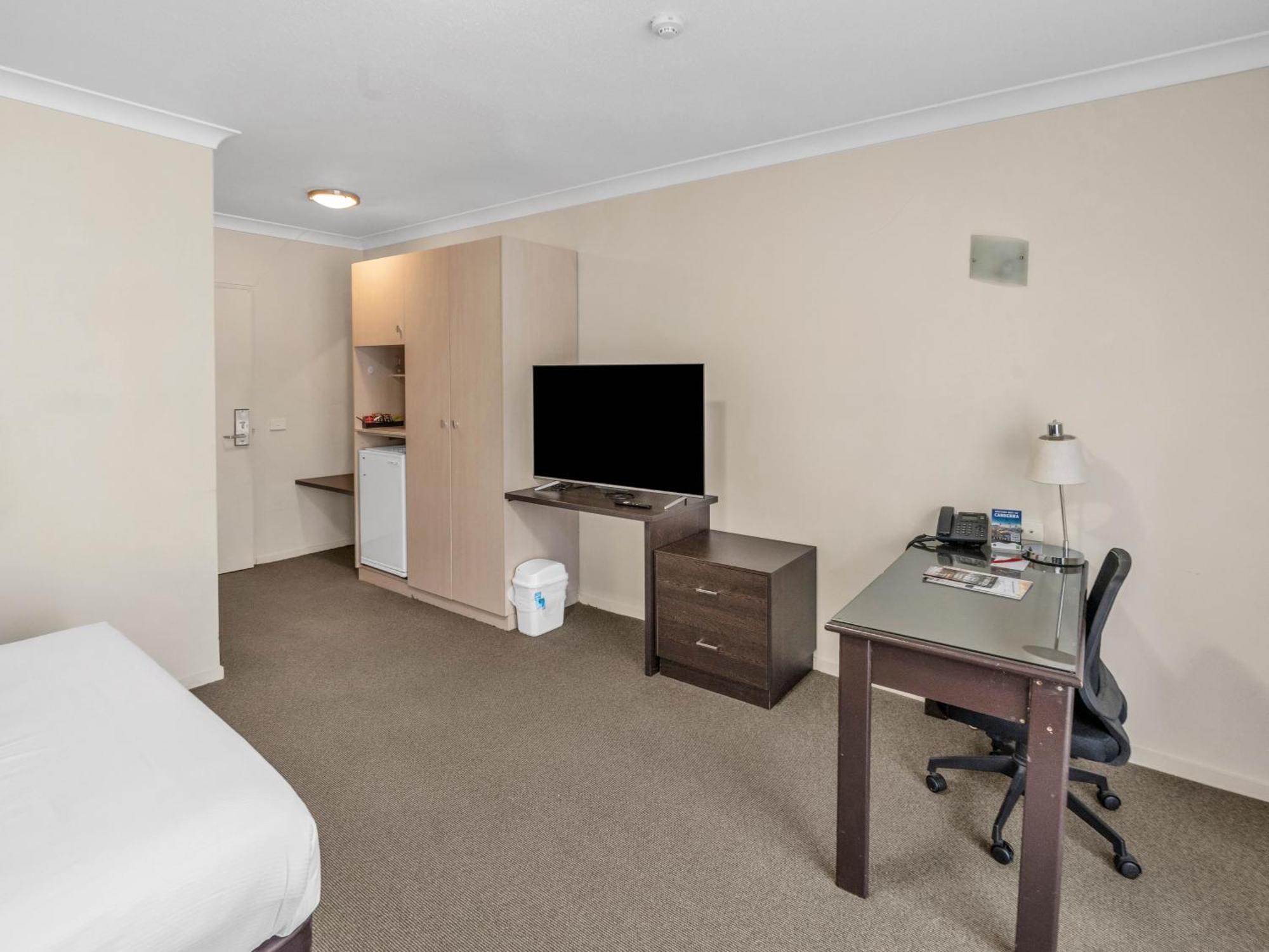 Hotel Tall Trees Ainslie