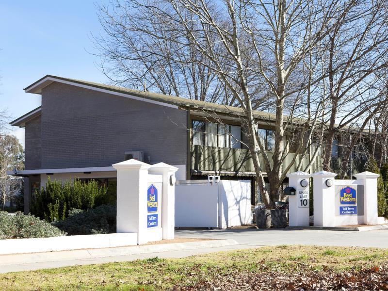 Tall Trees Ainslie Hotel Canberra